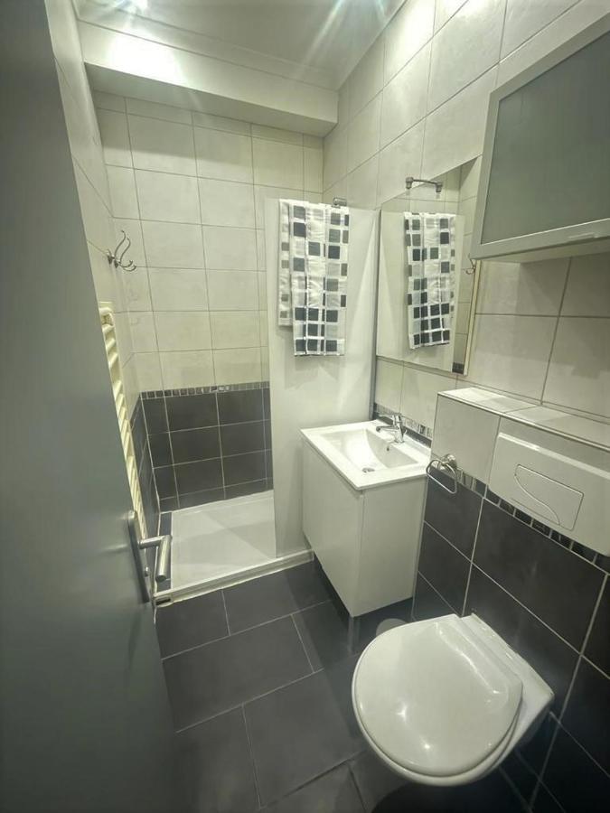2 Pieces Nice Tout Confort Vieux Nice Cours Saleya Proche Commerces Et Mer מראה חיצוני תמונה